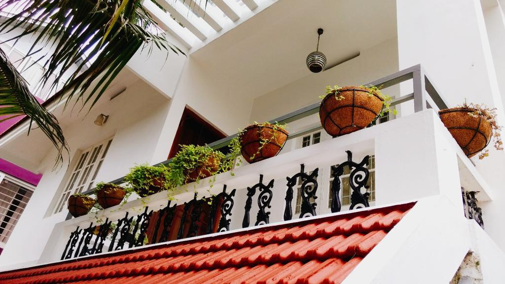 Villa Mariana Kochi Exterior photo