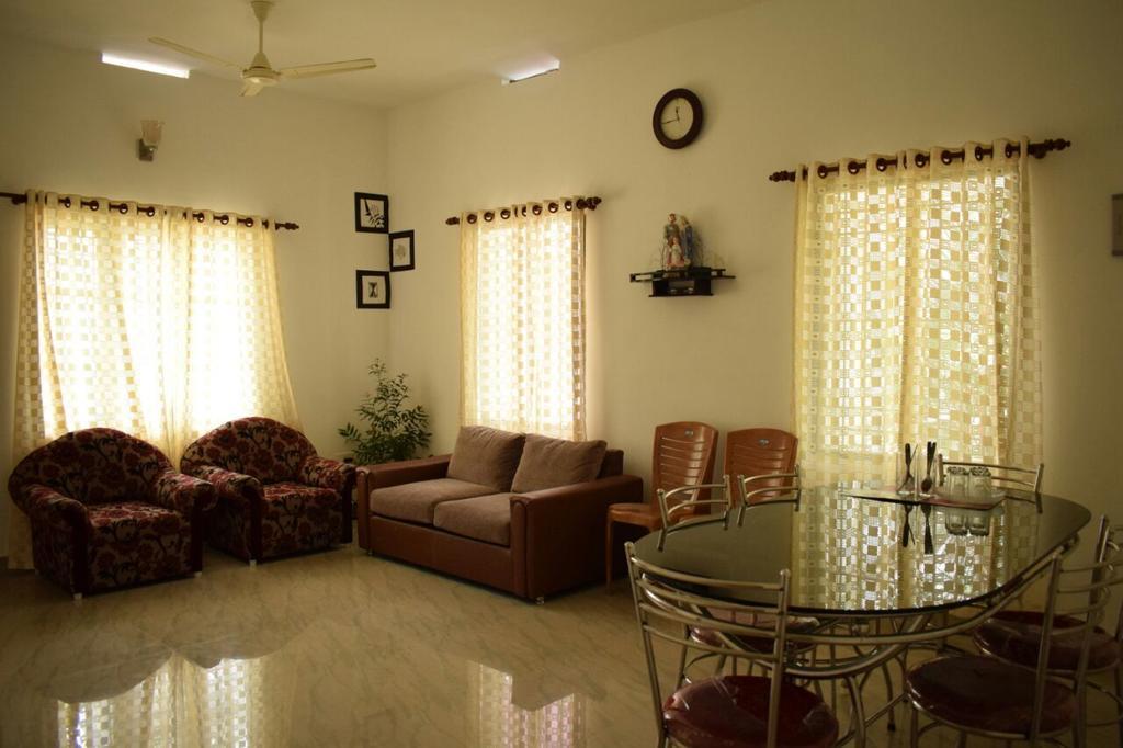 Villa Mariana Kochi Exterior photo