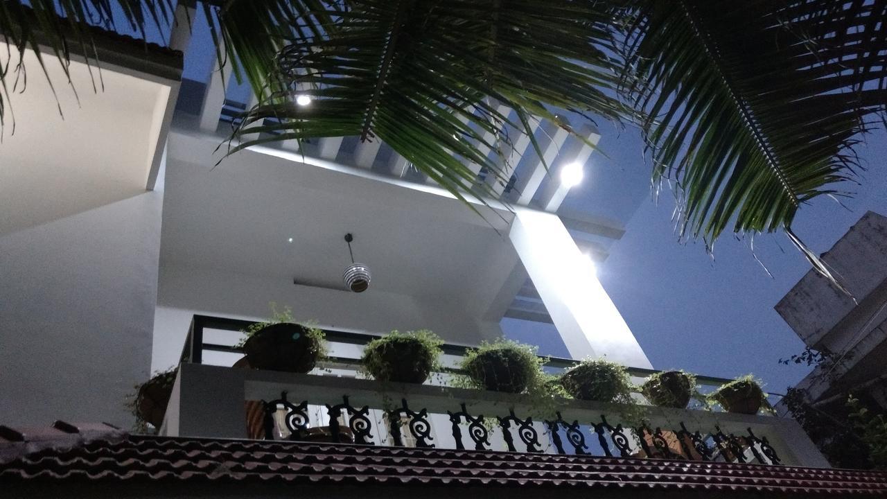 Villa Mariana Kochi Exterior photo